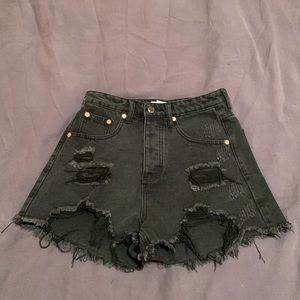 Signature 8 black denim shorts